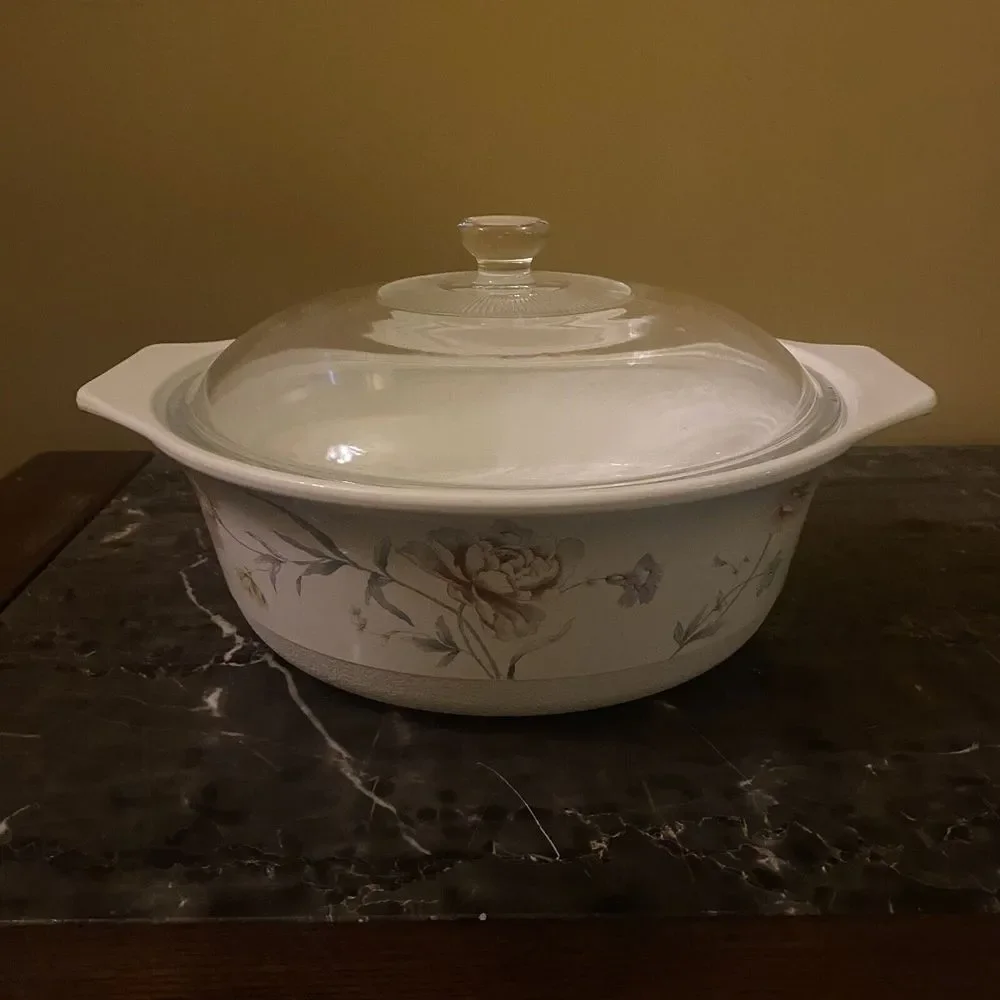 Home Beautiful Fire & Ice Casserole Dish/ Lid  AA015 Serena White Floral Vintage